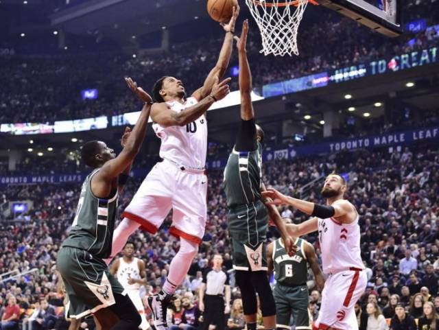 本场国足对 本场国足对