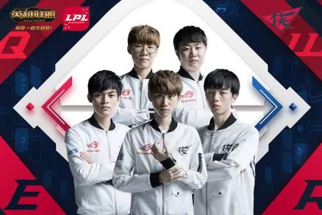 再次矗立于 再次矗立于