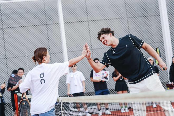 青少年比赛 青少年比赛