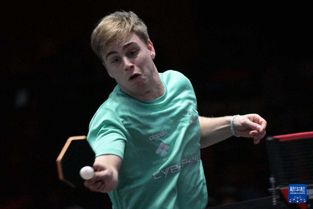 前者在单个 前者在单个